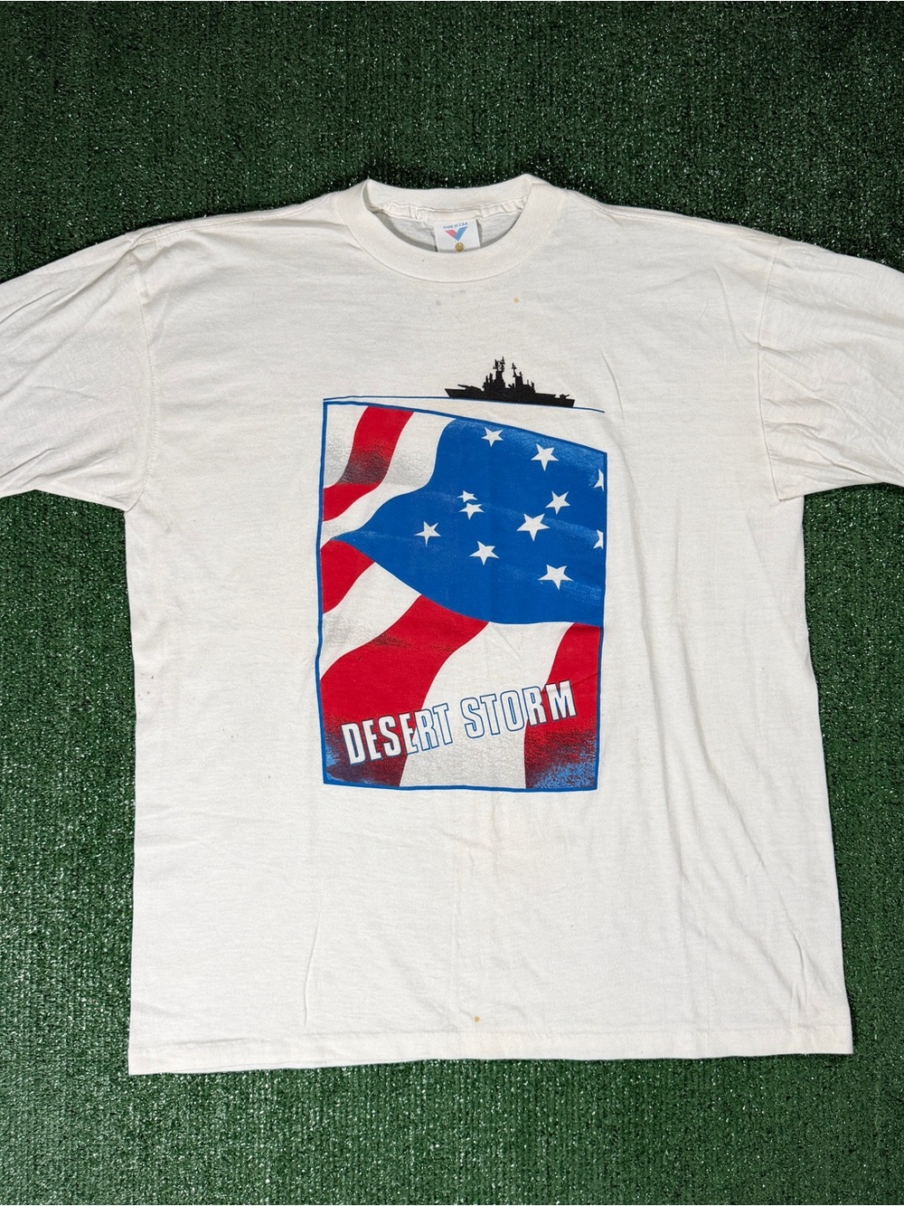 Vintage 90s Operation Desert Storm T-Shirt White American Flag Medium